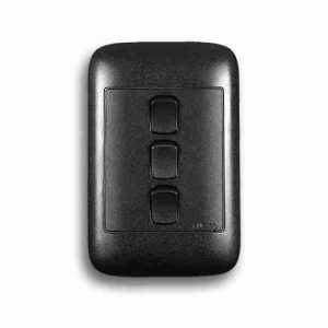 ONESTO ORACLE ON2031BK 2X4 3 LEVER 1 WAY SWITCH, BLACK